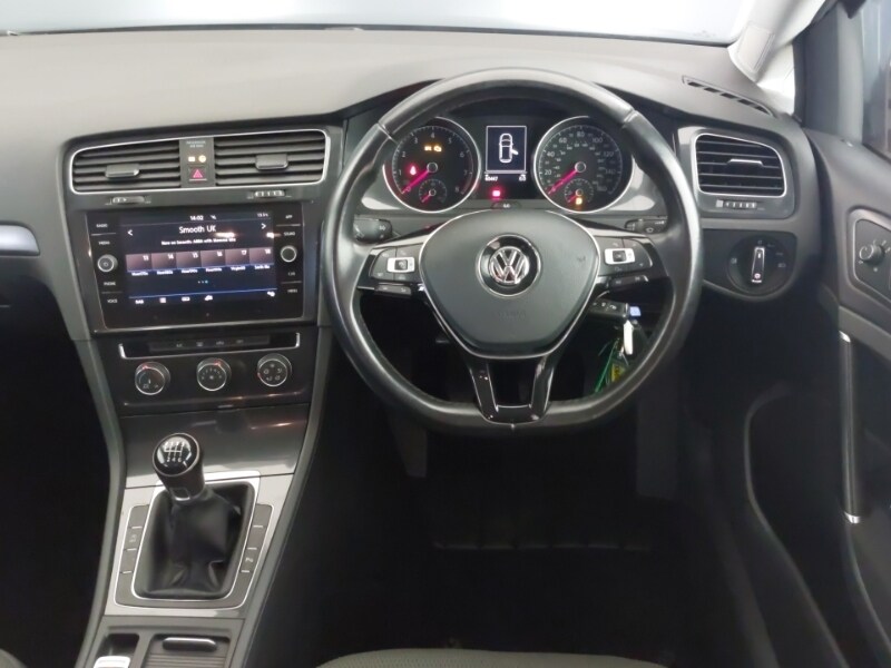 Used Volkswagen Golf 2017 for sale - 77933596: Photo 7