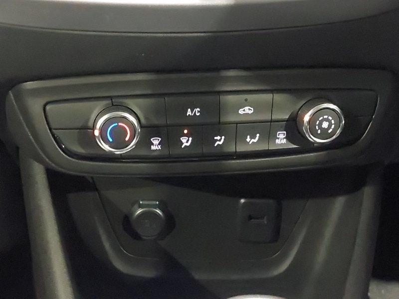 Used Vauxhall Crossland 2022 for sale - 77750938: Photo 11