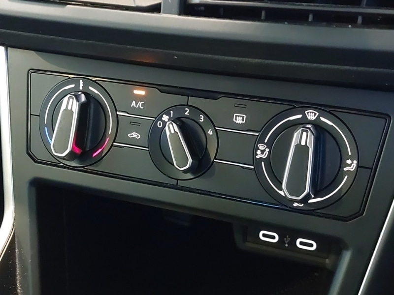 Used Volkswagen Polo 2023 for sale - 76589372: Photo 11