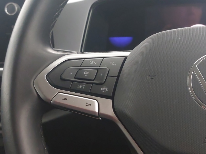 Used Volkswagen T-Roc 2024 for sale - 76120947: Photo 14