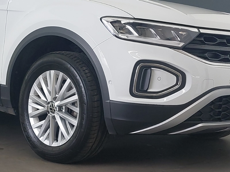 Used Volkswagen T-Roc 2024 for sale - 76120947: Photo 9
