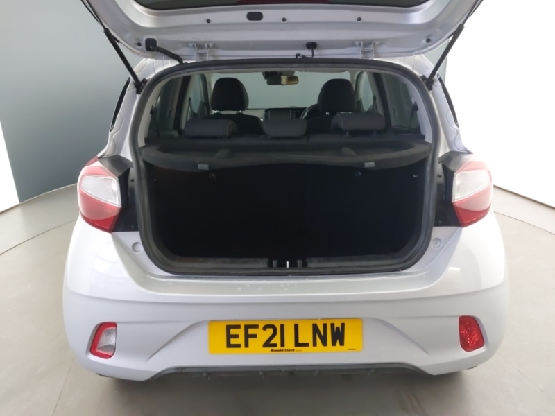 Used Hyundai i10 2021 for sale - 76571506: Photo 8