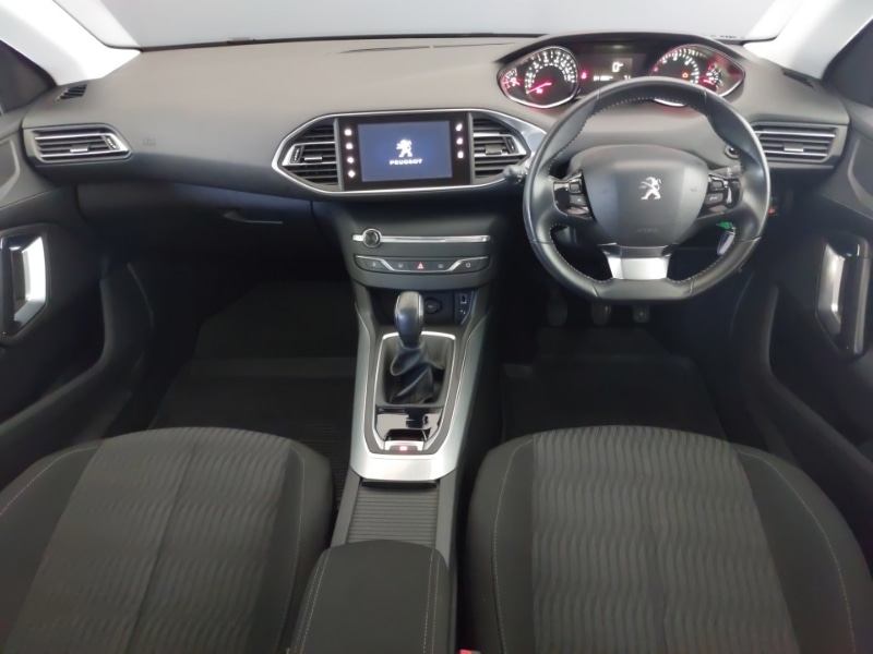 Used Peugeot 308 2015 for sale - 76465236: Photo 2