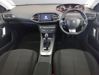 Used Peugeot 308 2015 for sale - 76465236: Photo