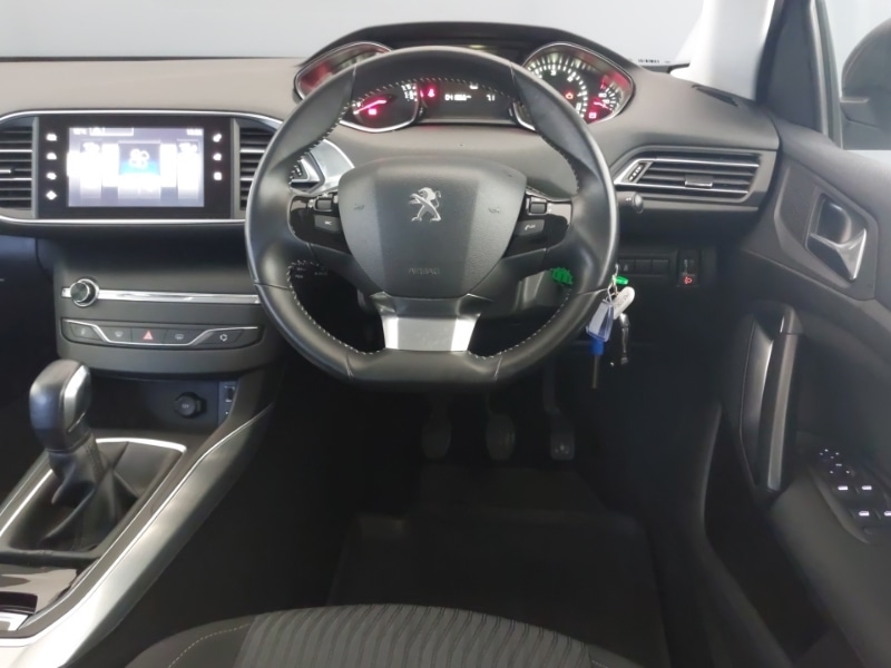 Used Peugeot 308 2015 for sale - 76465236: Photo 7