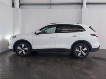 Used Volkswagen Tiguan 2024 for sale - 75039996: Photo