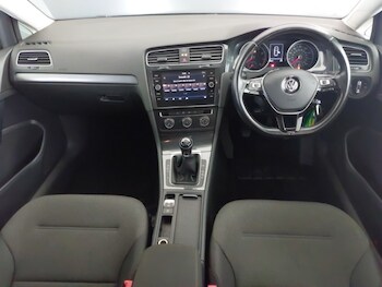 Used Volkswagen Golf 2017 for sale - 78033254: Photo