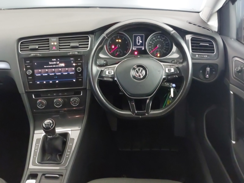 Used Volkswagen Golf 2017 for sale - 78033254: Photo 7