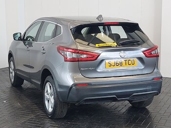 Used Nissan Qashqai 2018 for sale - 78317940: Photo