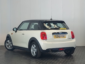 Used MINI Hatch 2018 for sale - 75576263: Photo