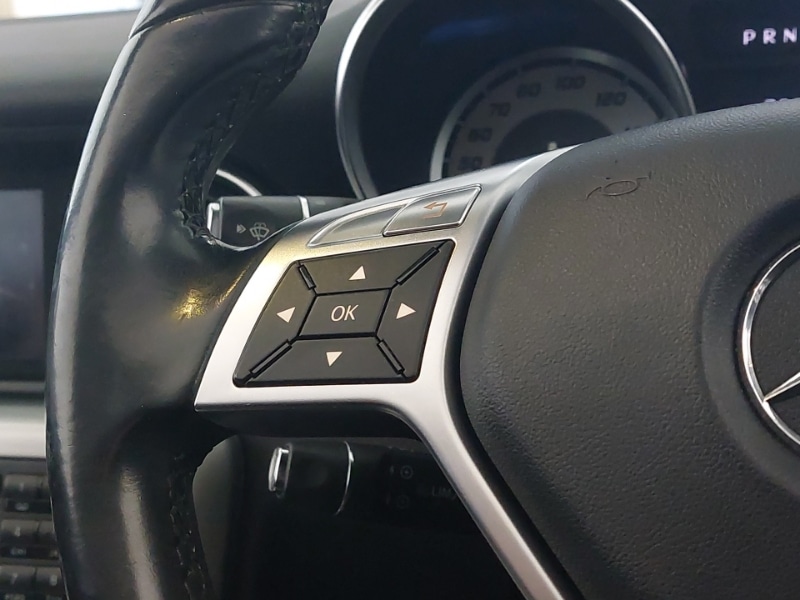 Used Mercedes-Benz SLK 2013 for sale - 77300088: Photo 14