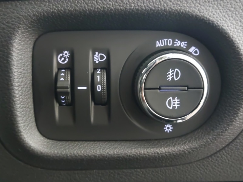 Used Vauxhall Astra 2017 for sale - 78211434: Photo 16