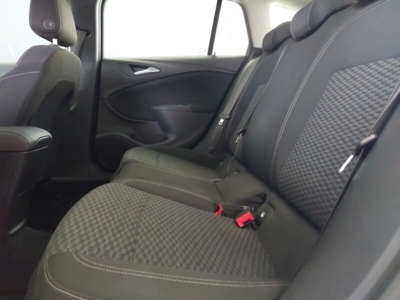 Used Vauxhall Astra 2017 for sale - 78211434: Photo 6