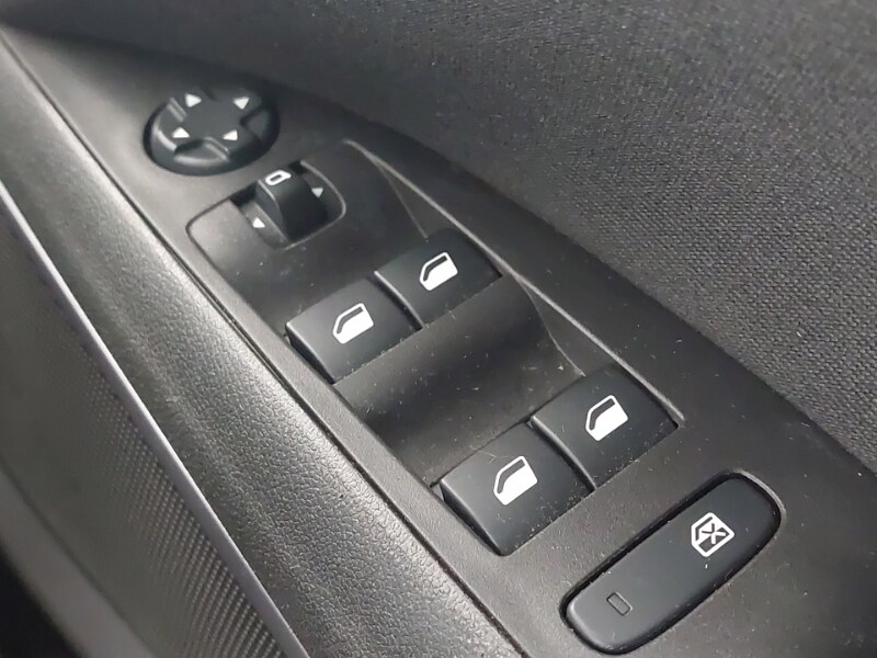 Used Vauxhall Crossland 2022 for sale - 78151121: Photo 15