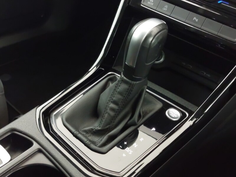 Used Volkswagen Touran 2023 for sale - 77761447: Photo 15