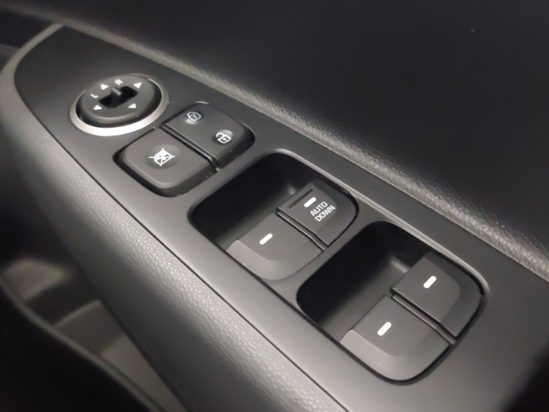 Used Hyundai i10 2019 for sale - 77380066: Photo 17