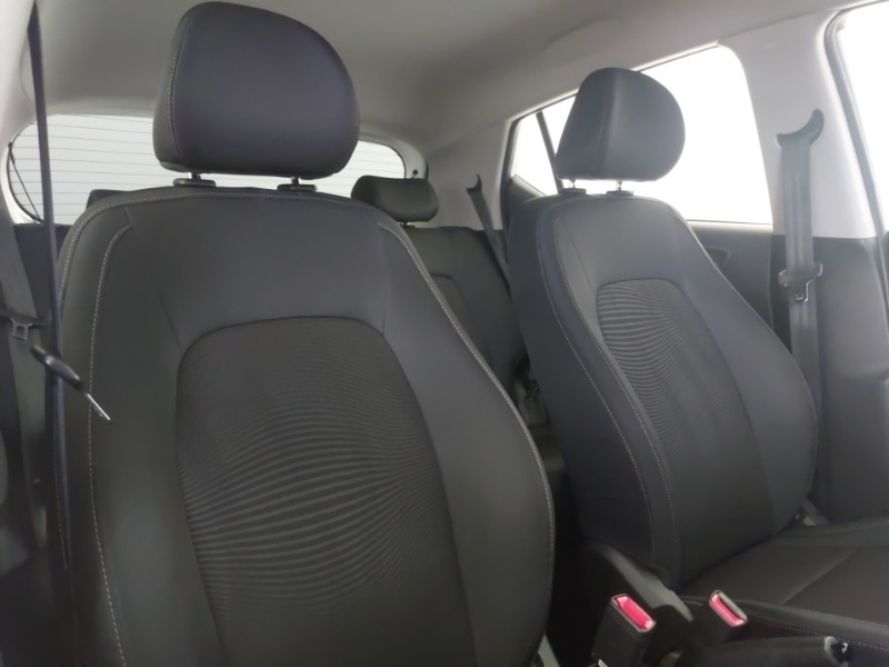 Used Hyundai i10 2019 for sale - 77380066: Photo 18