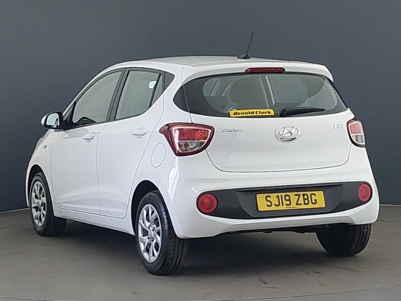Used Hyundai i10 2019 for sale - 77380066: Photo 3