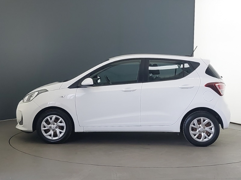Used Hyundai i10 2019 for sale - 77380066: Photo 4