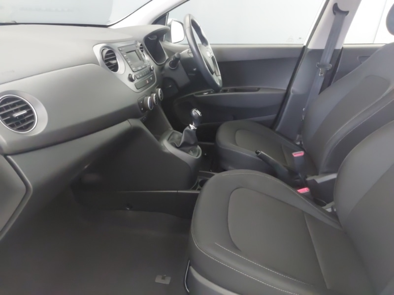 Used Hyundai i10 2019 for sale - 77380066: Photo 5