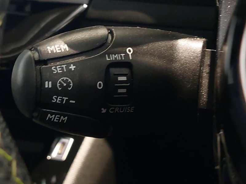 Used Peugeot 2008 2023 for sale - 77466843: Photo 16