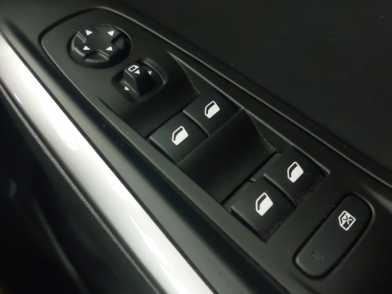 Used Vauxhall Grandland 2023 for sale - 77907898: Photo 15