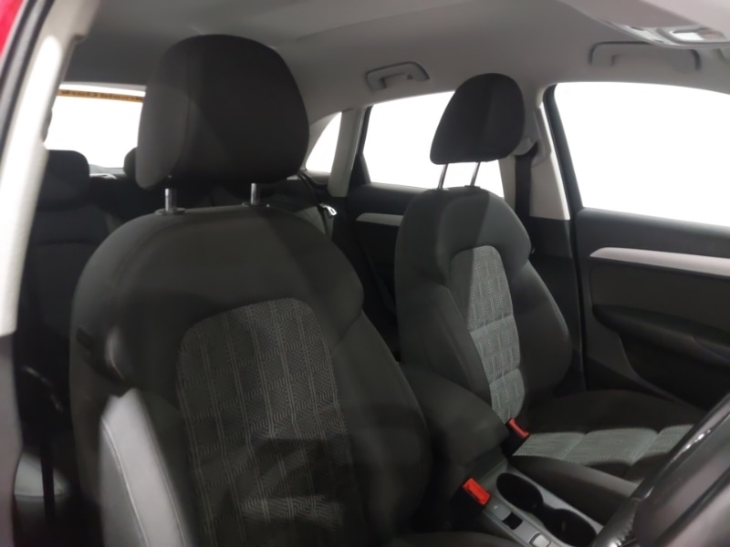 Used Audi Q3 2018 for sale - 76639454: Photo 12