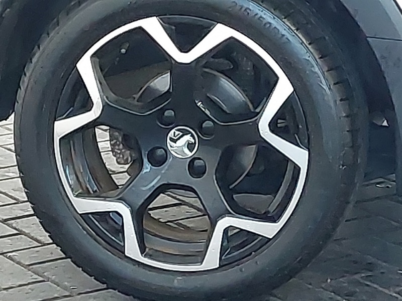 Used Vauxhall Crossland 2021 for sale - 76860447: Photo 1