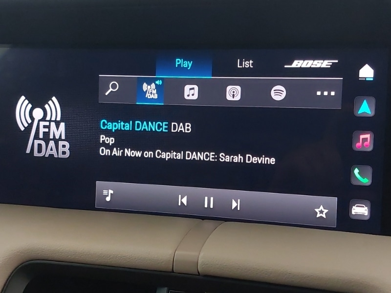 Used Porsche Taycan 2021 for sale - 77623678: Photo 17