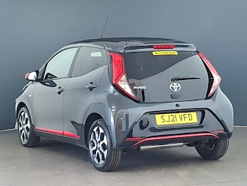 Used Toyota AYGO 2021 for sale - 79101377: Photo