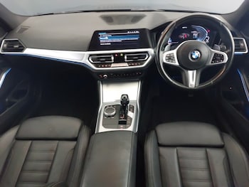 Used BMW 3 Series 2020 for sale - 77678382: Photo