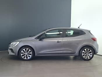 Used Renault Clio 2023 for sale - 79772736: Photo