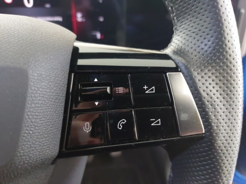 Used Vauxhall Astra 2024 for sale - 77410313: Photo 13