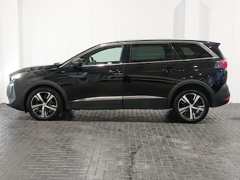 Used Peugeot 5008 2023 for sale - 76208476: Photo 4