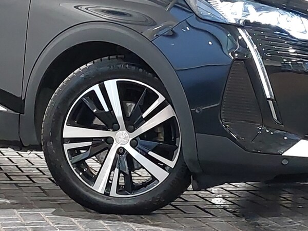 Used Peugeot 5008 2023 for sale - 76208476: Photo 9