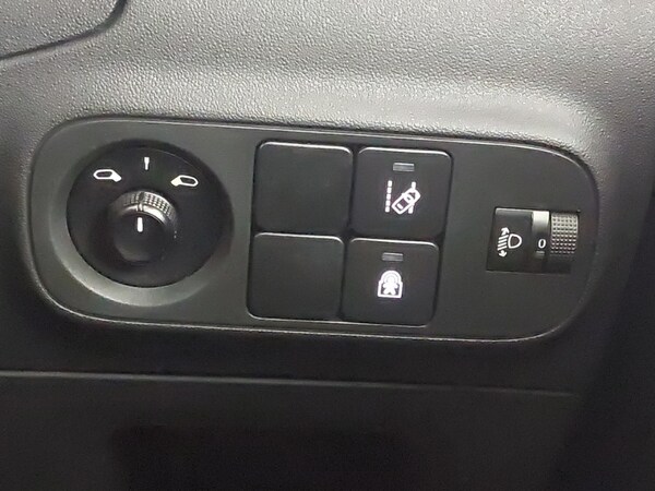Used Citroen C3 2017 for sale - 76289529: Photo 16