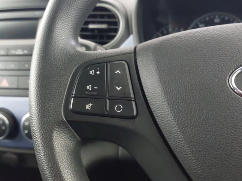 Used Hyundai i10 2015 for sale - 77832627: Photo 17