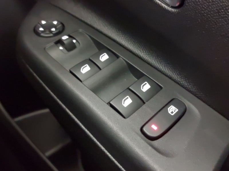 Used Vauxhall Corsa 2024 for sale - 77644669: Photo 18