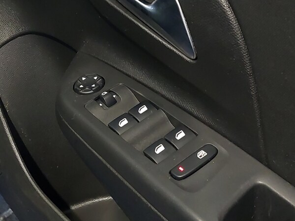 Used Vauxhall Corsa 2022 for sale - 76254534: Photo 12