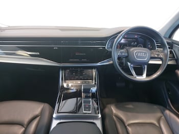 Used Audi Q7 2023 for sale - 78656395: Photo