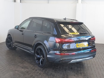 Used Audi Q7 2023 for sale - 78656395: Photo