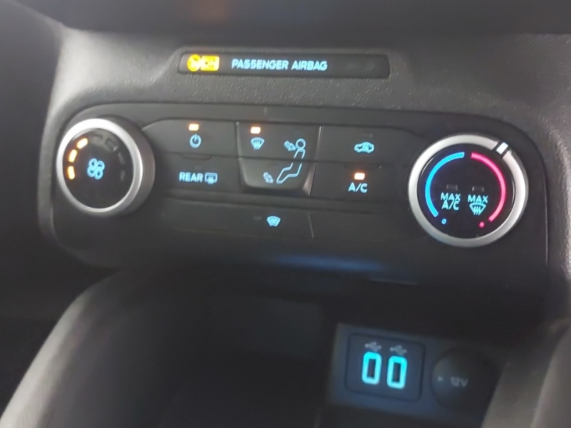 Used Ford Focus 2021 for sale - 77517850: Photo 15