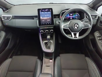 Used Renault Clio 2023 for sale - 78700487: Photo