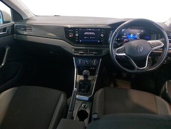 Used Volkswagen Polo 2024 for sale - 76628881: Photo