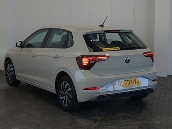 Used Volkswagen Polo 2024 for sale - 76628881: Photo