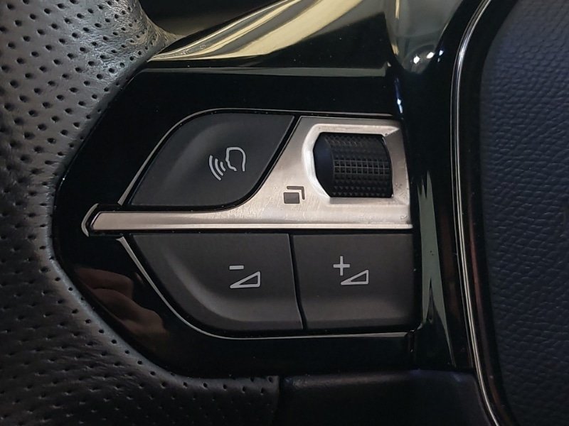 Used Peugeot 208 2022 for sale - 76484000: Photo 18