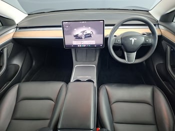 Used Tesla Model 3 2023 for sale - 79070142: Photo