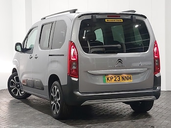 Used Citroen Berlingo 2023 for sale - 76560551: Photo