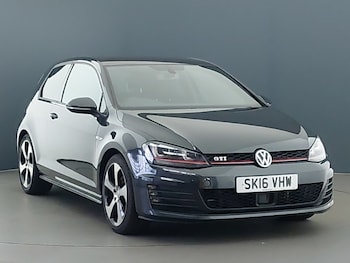 Volkswagen - Golf