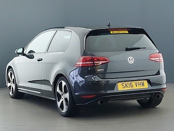 Used Volkswagen Golf 2016 for sale - 76169671: Photo 3